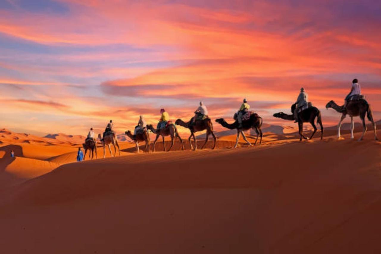 Desert Paradise Luxury Camp Merzouga Exteriér fotografie