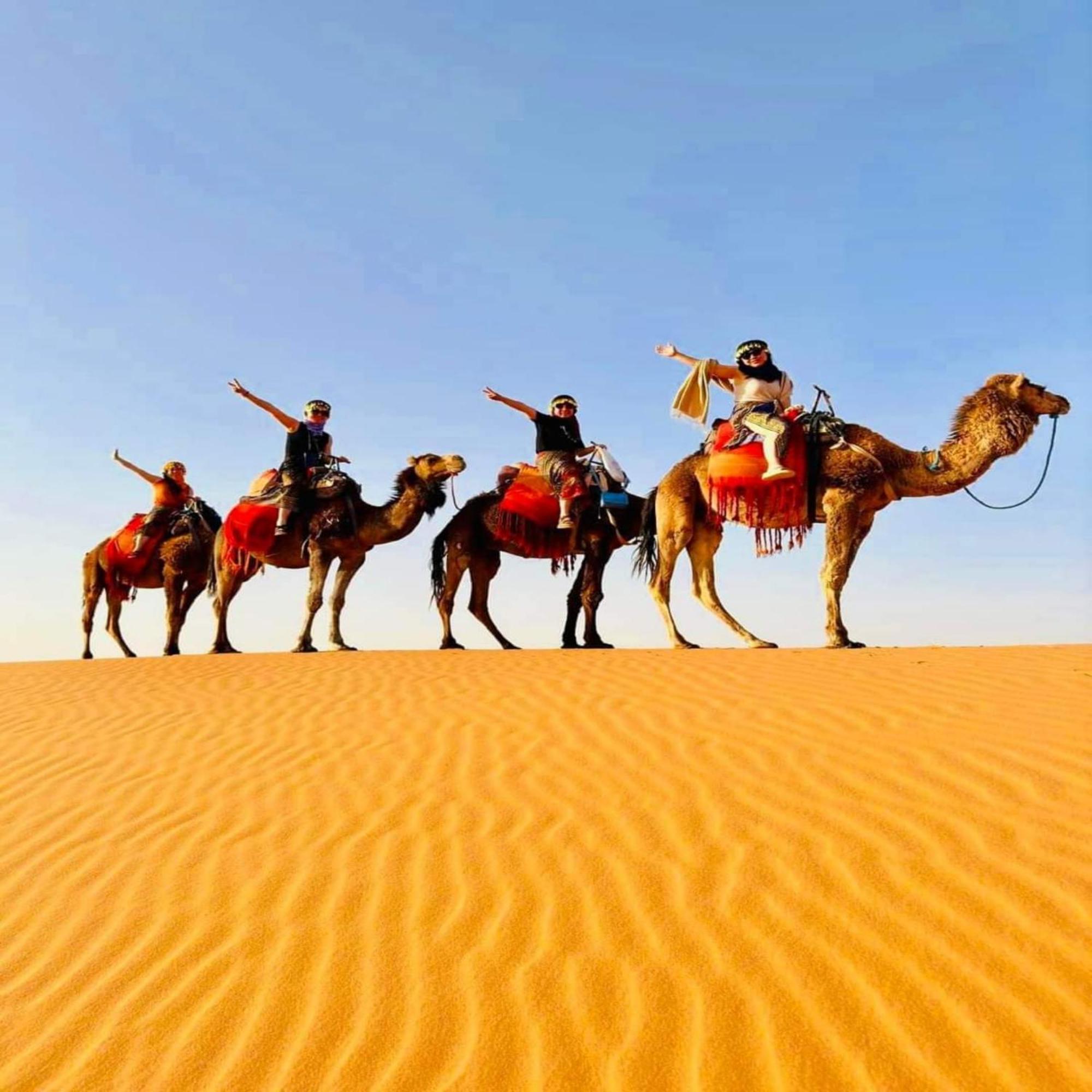 Desert Paradise Luxury Camp Merzouga Exteriér fotografie