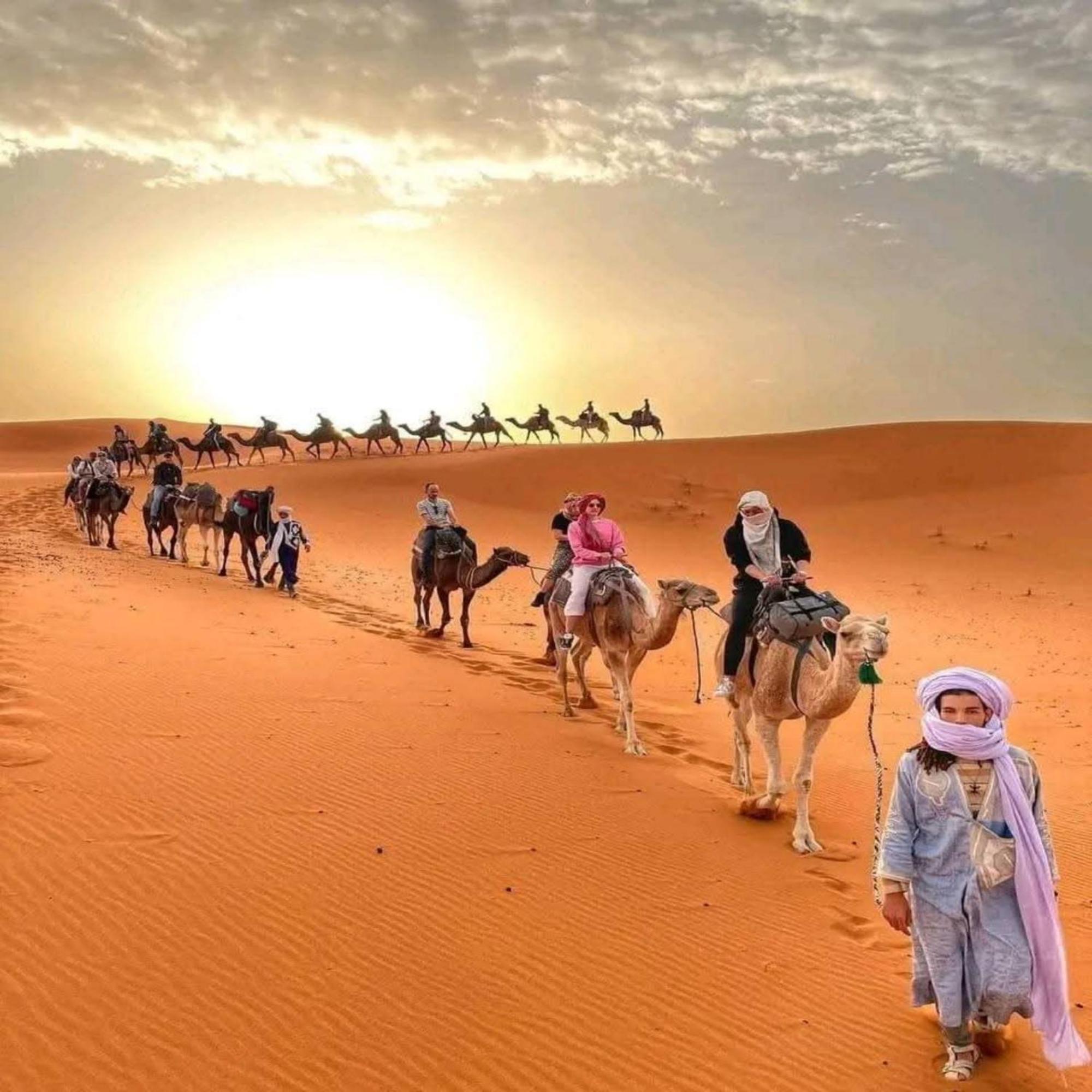 Desert Paradise Luxury Camp Merzouga Exteriér fotografie
